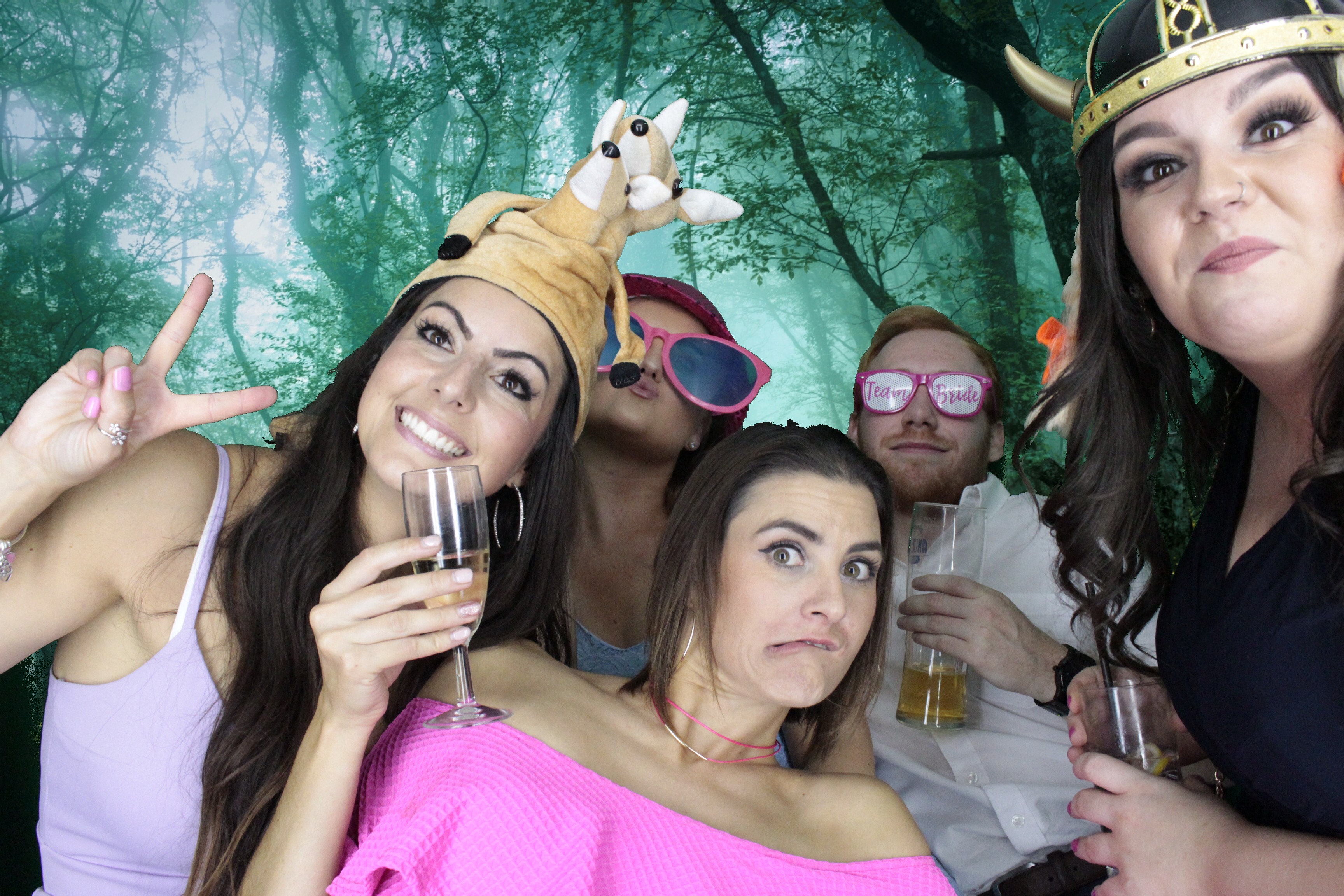 Katie and Jons Wedding | View more photos from the event at gallery.myphotoboothexperience.co.uk/u/MyPhotoBoothExperienceLtd/Katie-and-Jons-Wedding